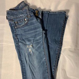 American Eagle 00Long Artist Flare destructed jean